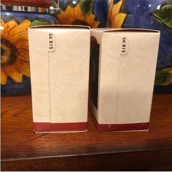 Vintage Hallmark Keepsake Ornament - Picture 3 of 12